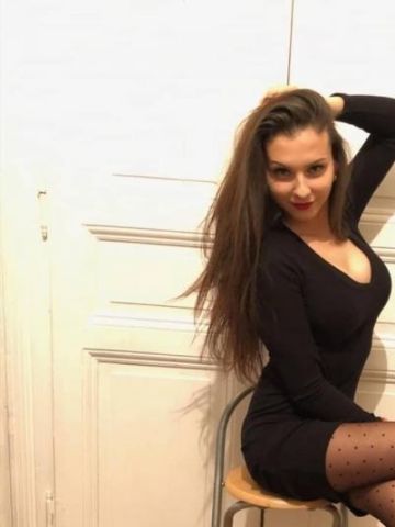 Полина